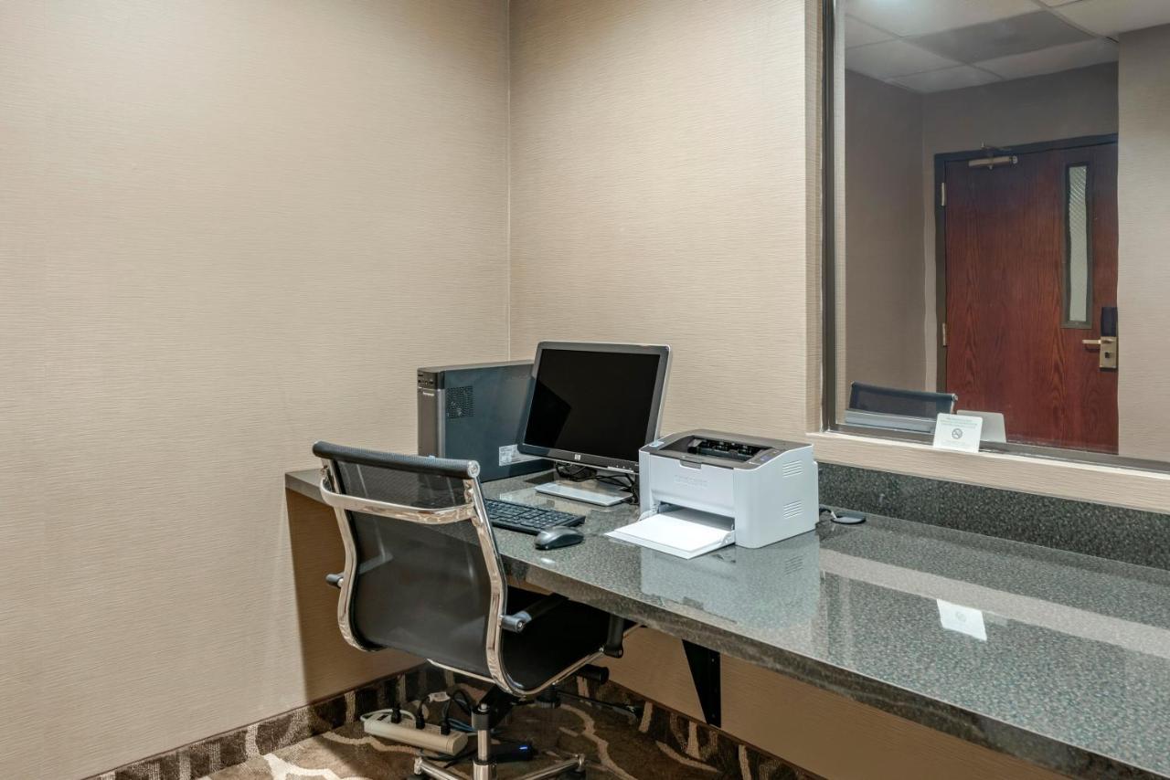 Comfort Inn & Suites St Louis-О'Фаллон Экстерьер фото