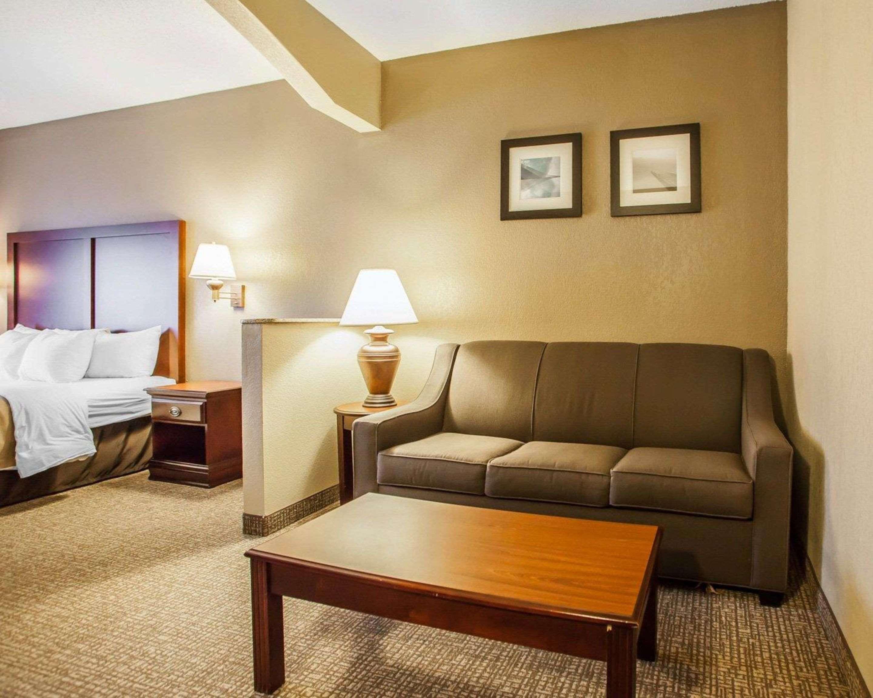 Comfort Inn & Suites St Louis-О'Фаллон Экстерьер фото