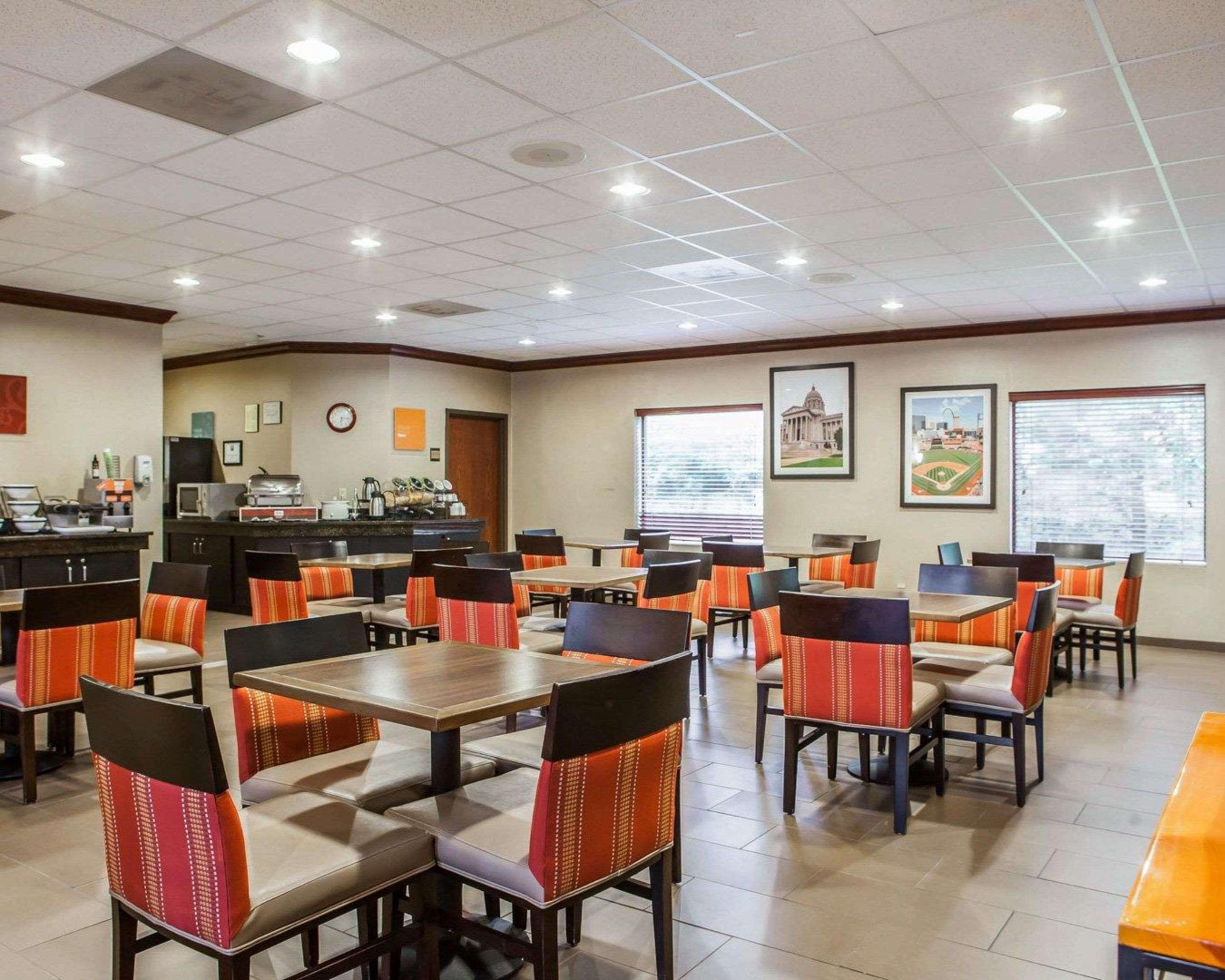Comfort Inn & Suites St Louis-О'Фаллон Экстерьер фото