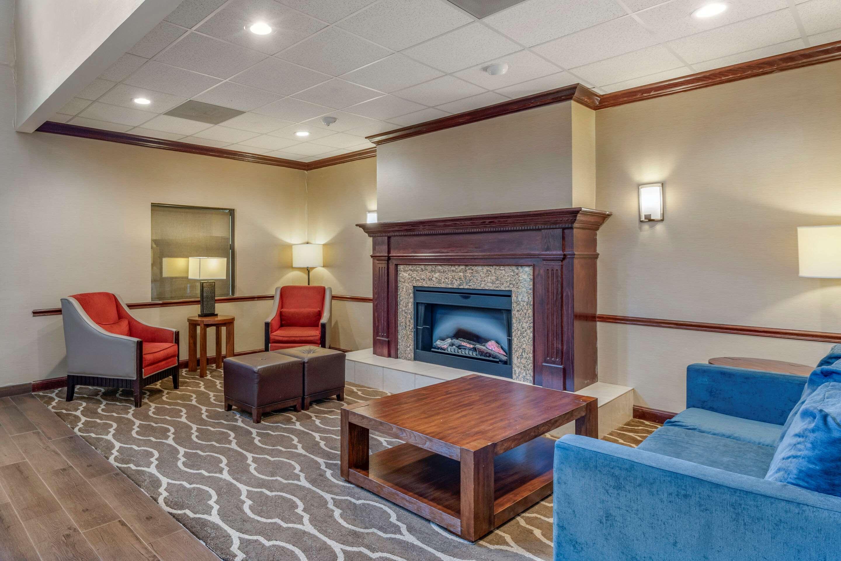Comfort Inn & Suites St Louis-О'Фаллон Экстерьер фото